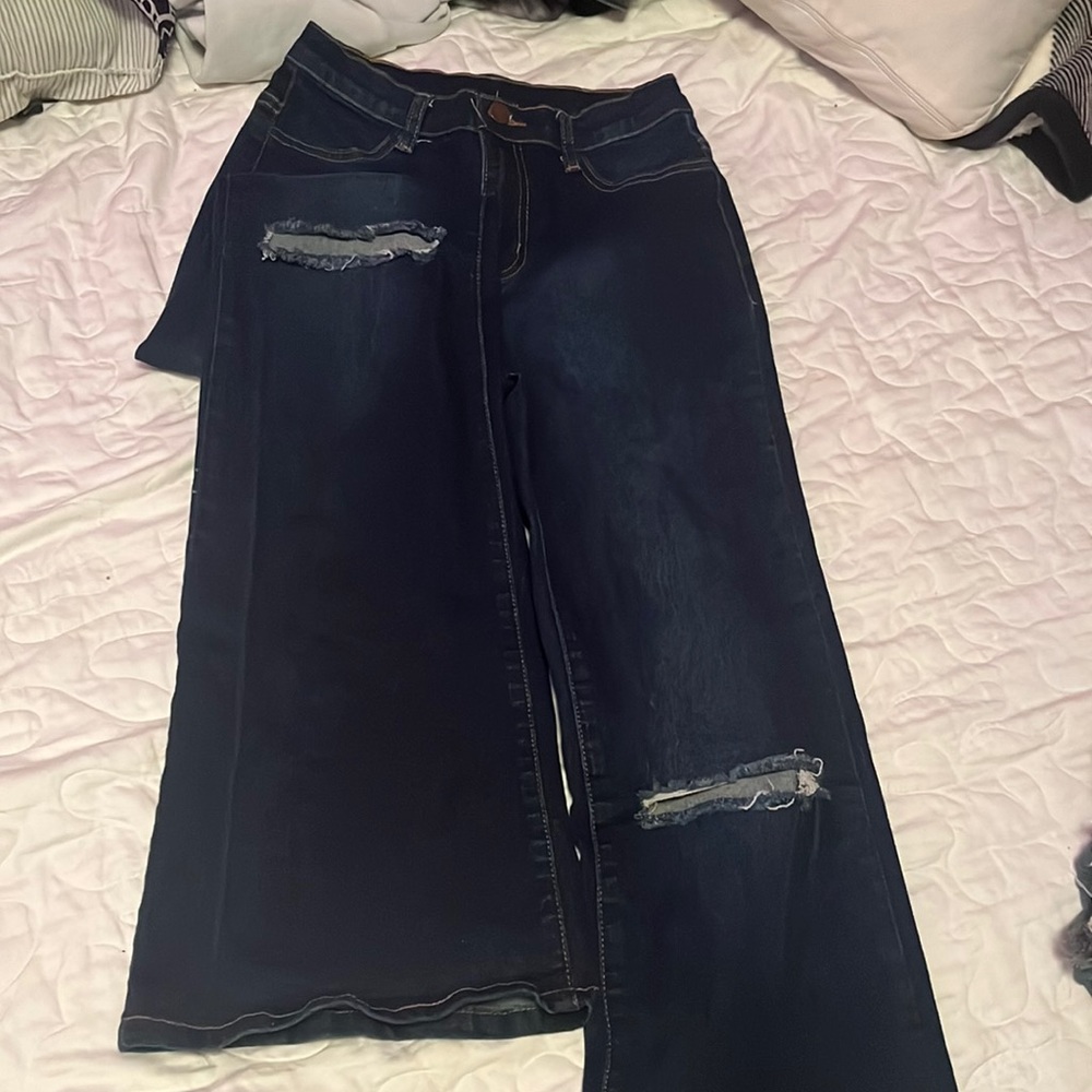 Dark blue bell bottoms skinny jeans